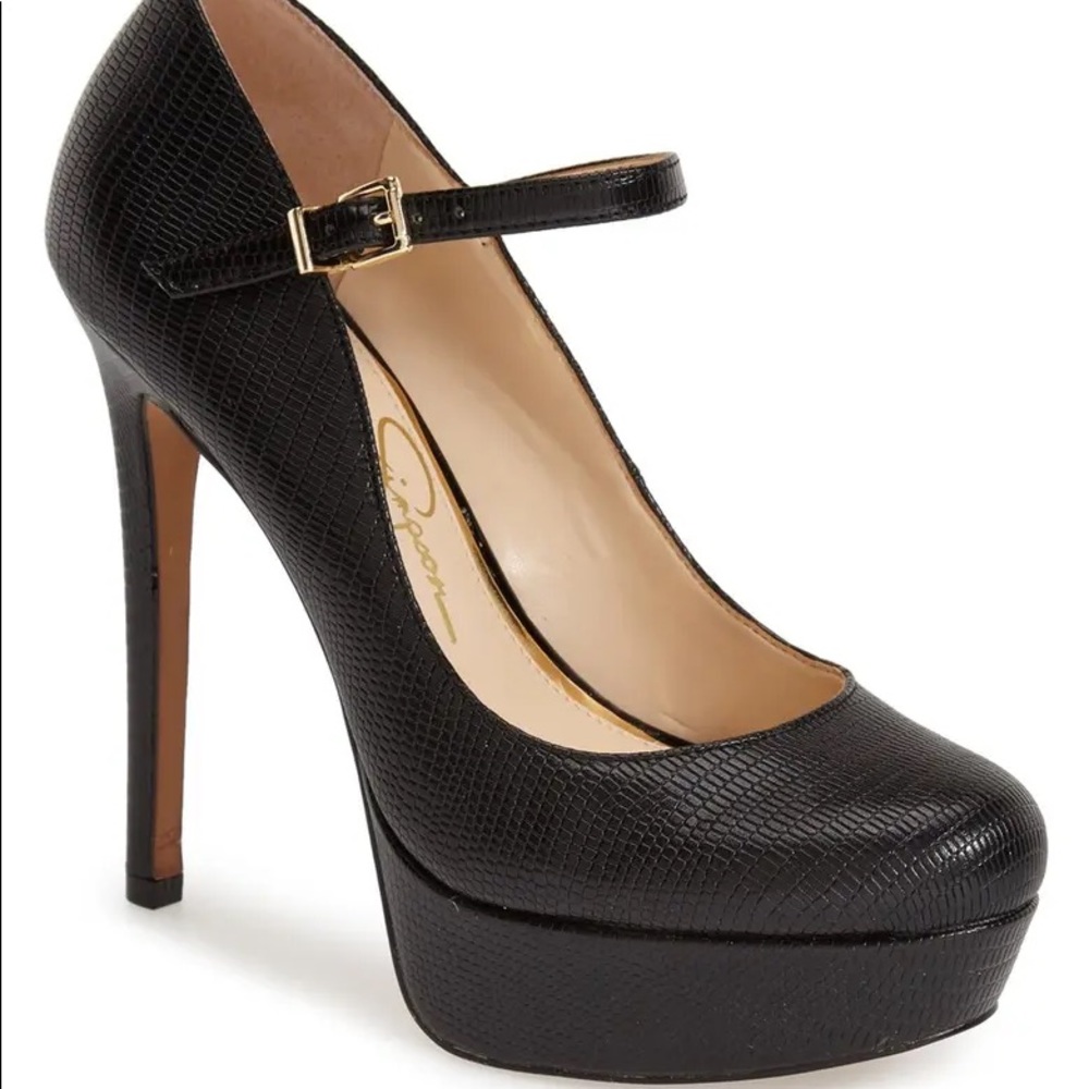 Jessica Simpson// Sailes